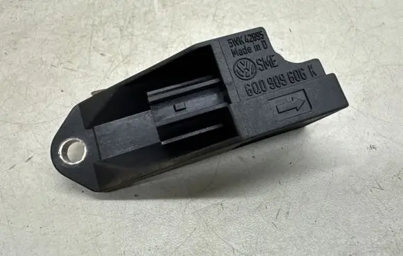 Volkswagen Polo IV 9N3 Airbag deployment crash/impact sensor 6Q0909606K