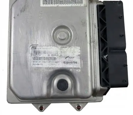 Fiat Panda II Engine control unit/module 51918296 8GSWH2