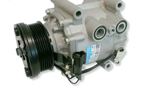 Jaguar S-Type Air conditioning (A/C) compressor (pump) XR820839 YR8H19D629AA YR8H19D629AB