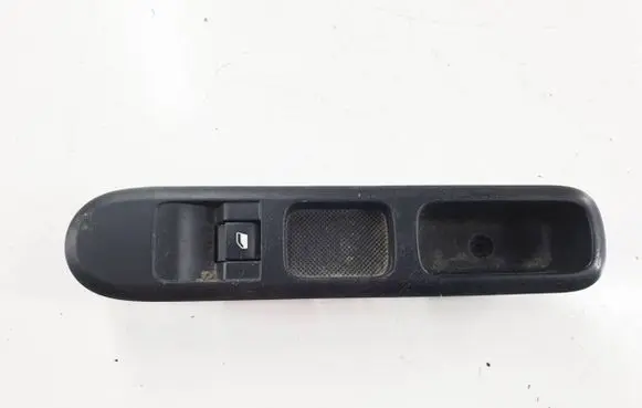 Peugeot 3008 I Electric window control switch