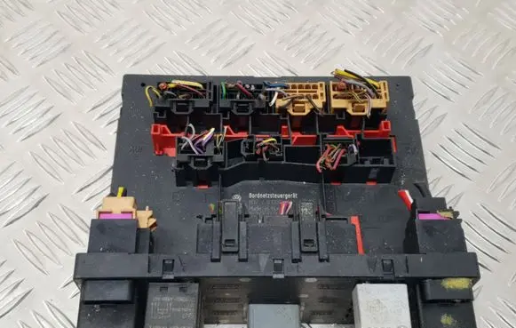 Volkswagen PASSAT B6 Comfort/convenience module 3C0937049J