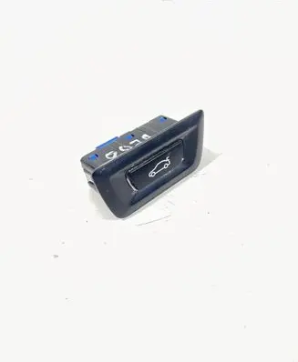 BMW 2 F46 Tailgate/boot open switch button 9275119
