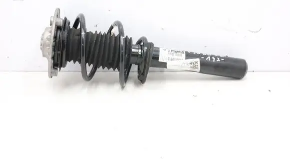 BMW 8 G15 Front shock absorber with coil spring 6888142