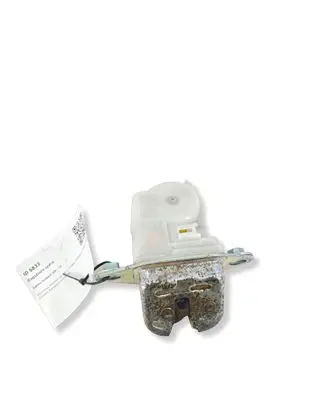 Subaru Outback Loading door lock 