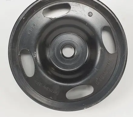 Volkswagen Golf VI Crankshaft pulley 03D105255D