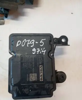 Volvo S60 ABS Pump 31423348