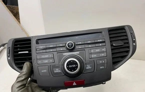 Honda Accord Radio/CD/DVD/GPS head unit 39050TL0G01
