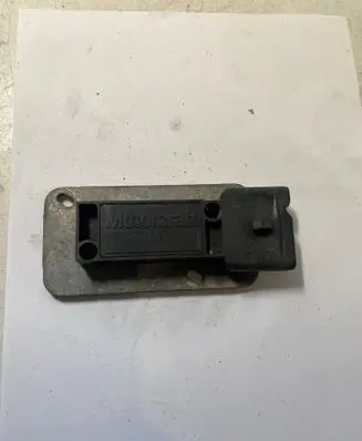 Volkswagen Golf I Ignition amplifier control unit 86FB12B297AA 2D02E