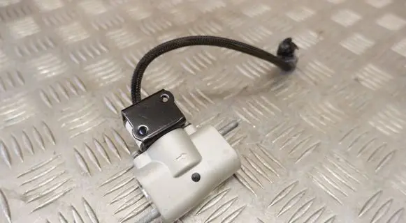 Peugeot 208 II Air conditioning (A/C) expansion valve T99089B