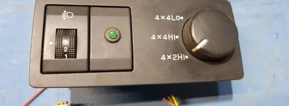 KIA Sorento Differential lock switch 