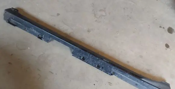 Toyota Prius (XW30) Sill 7586047010