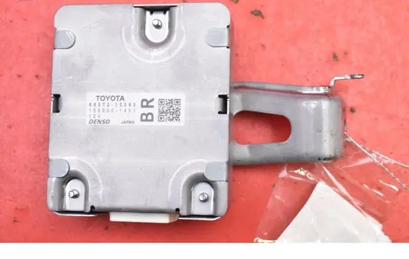 Toyota C-HR I Engine control unit/module ECU 86572-10060