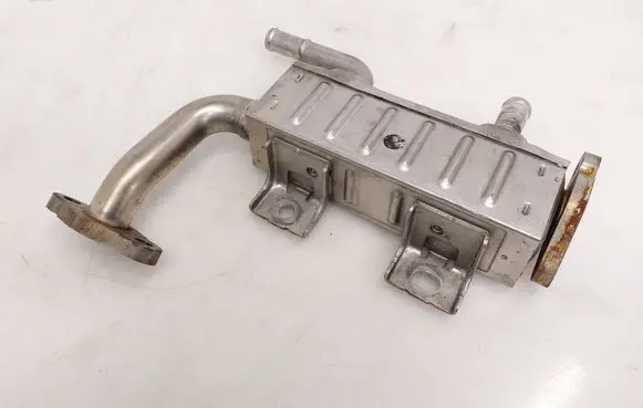 Lexus RX III EGR valve cooler 2568031040 11090003404 13064270001