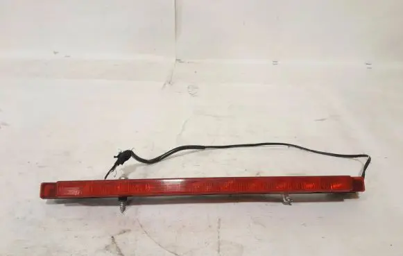 Audi A3 S3 8L Third/center stoplight 8D9945097B