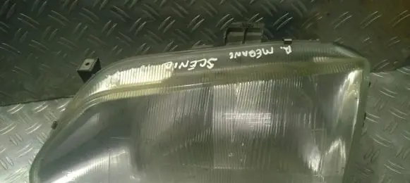 Renault Megane I Headlight/headlamp