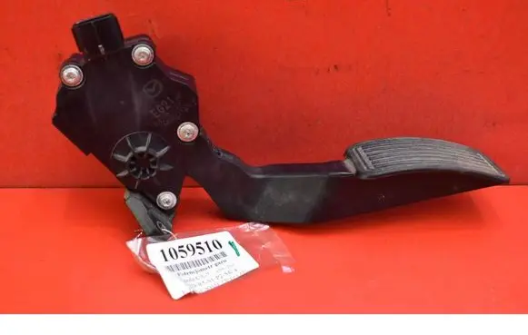 Mazda CX-7 Accelerator throttle pedal K42387390