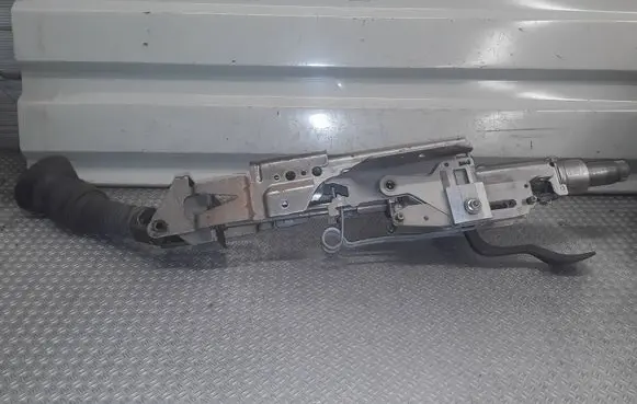 Volkswagen Transporter - Caravelle T5 Steering wheel axle 