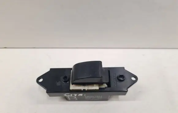 Citroen C-Zero Electric window control switch MR587944 C8DD411MB