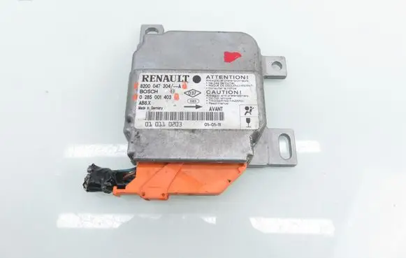 Renault Clio II Airbag control unit/module 0285001403 8200047304A