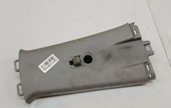 Toyota Yaris (B) pillar trim (top) 6241152130
