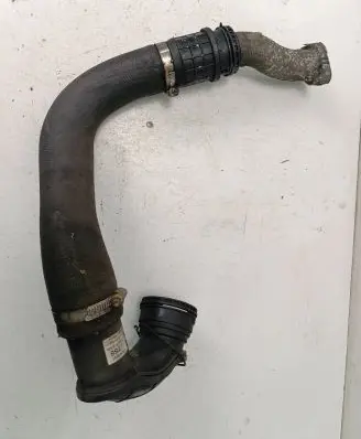 Opel Zafira C Intercooler hose/pipe 13402257 360578926