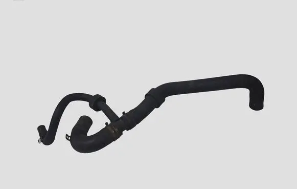 Volkswagen Touareg I Engine coolant pipe/hose 3000151
