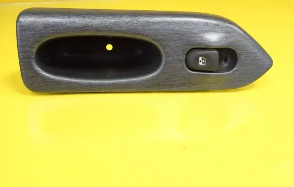 Renault Laguna I Electric window control switch 7700417097 7701707067