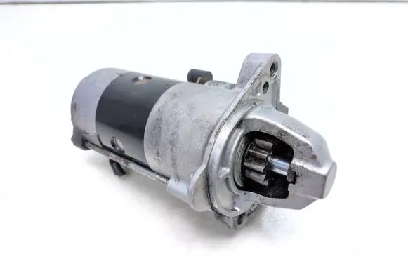 Chevrolet Captiva Starter motor 25192220 M002T86172