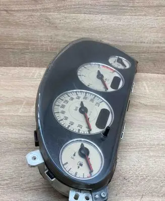 Chrysler Voyager Speedometer (instrument cluster) P05082826AH TN1575205383 LHD