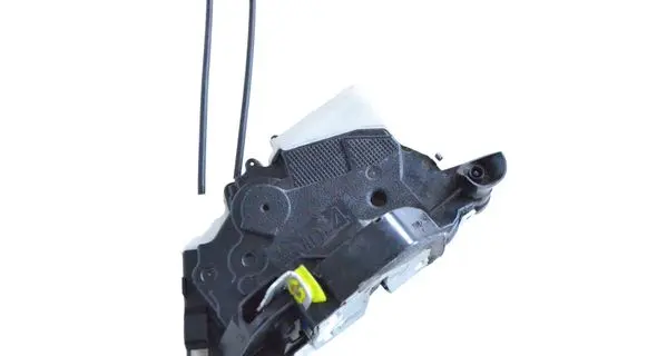 Audi A4 S4 B8 8K Coupe door lock (next to the handle) 8572047100