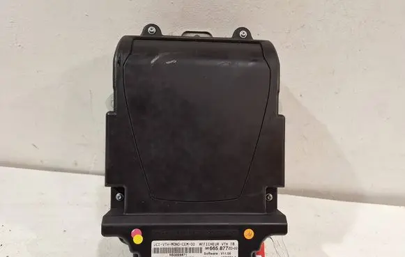 Peugeot 5008 Head up display screen 96665877ZD