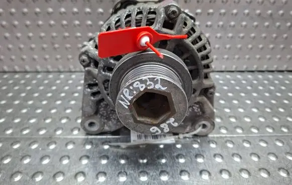 Renault Kangoo I Generator/alternator S27649832 8200120286