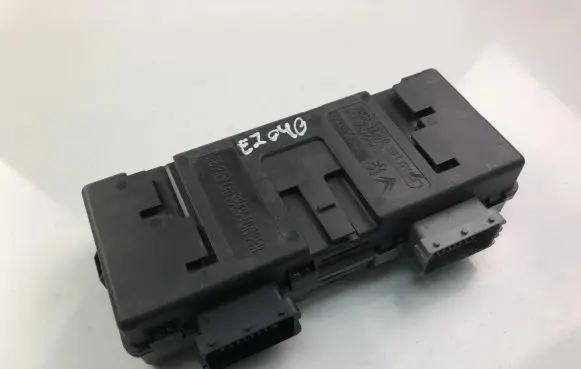 Peugeot 607 Other control units/modules 9638960380