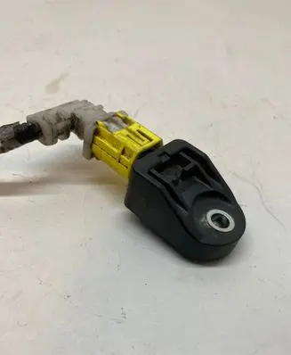 Toyota RAV 4 (XA40) Airbag deployment crash/impact sensor 8917312180 401EUBL86