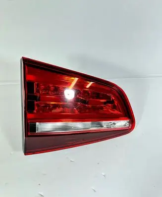 Volkswagen Sharan Tailgate rear/tail lights