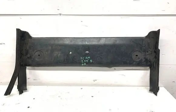Volvo XC70 Radiator trim 9151897
