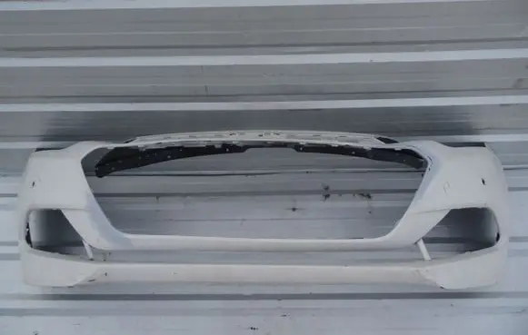 Hyundai i20 (GB IB) Front bumper R18P3