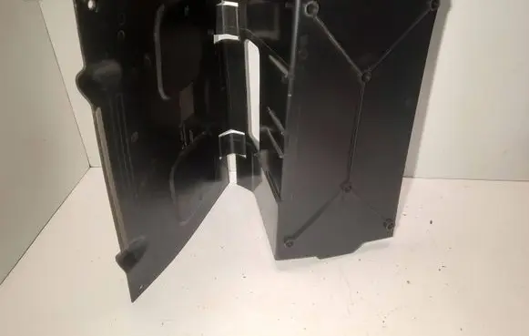 Battery box tray