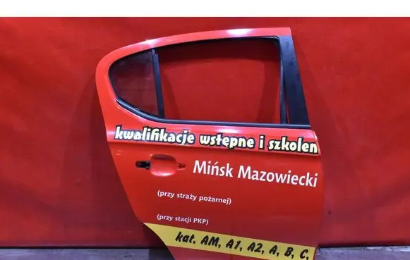 Opel Corsa E Rear door 