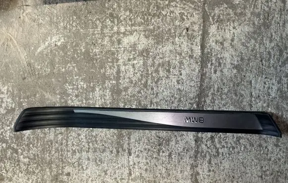 BMW 5 E60 E61 Front sill trim cover 7074509