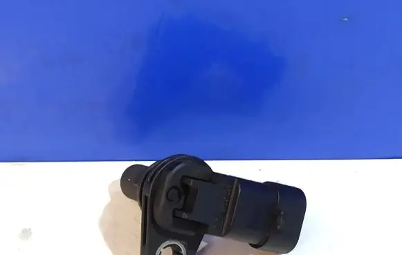Saab 9-5 Camshaft position sensor 55216243