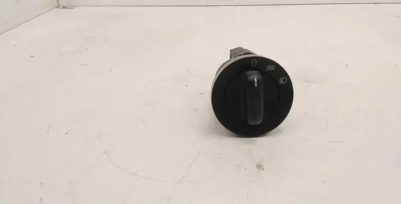 BMW 5 E39 Light switch 8363683