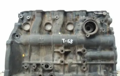 Toyota Yaris Engine block 1140180780 1140180803