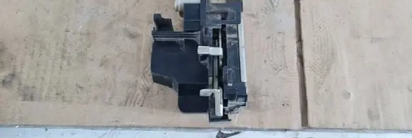Front door lock