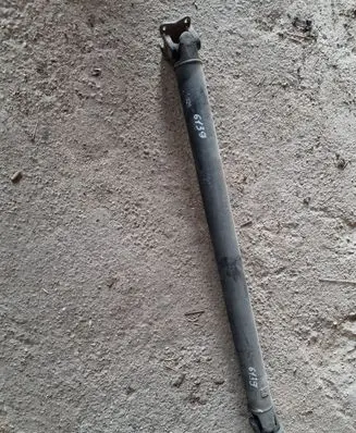Mitsubishi Pajero Sport I Rear driveshaft/prop shaft MR389325