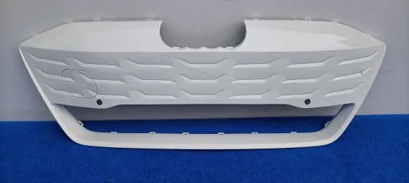 Audi E-tron GT Front bumper upper radiator grill 4J3853653