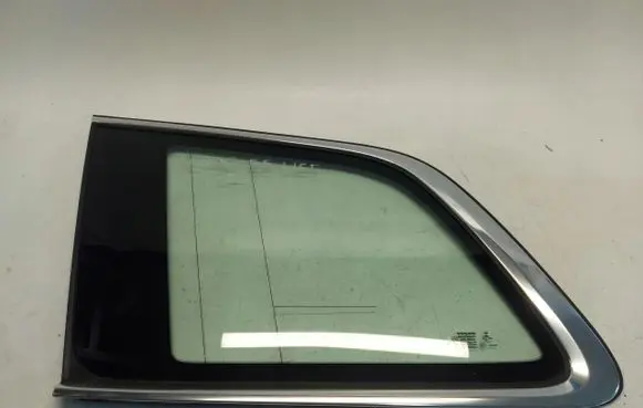 Volvo XC90 Rear side window VOLXC90Szyb560002