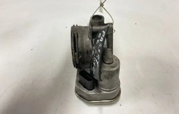 Volkswagen PASSAT B6 Throttle valve