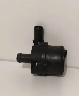 Mercedes-Benz CLA C117 X117 W117 Electric auxiliary coolant/water pump A0005000686 392023206 41403043