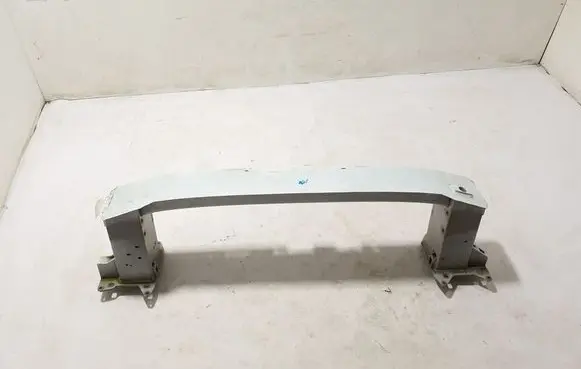 Volvo C40 Front bumper cross member 32427175